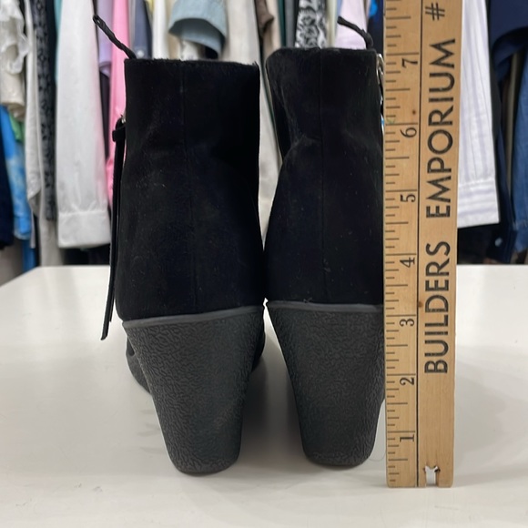 H&M wedge booties - Picture 2 of 8